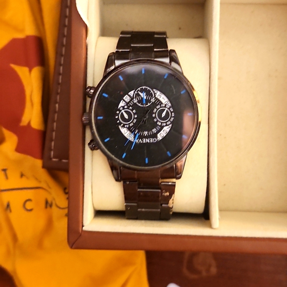 Geneva Mens watch
